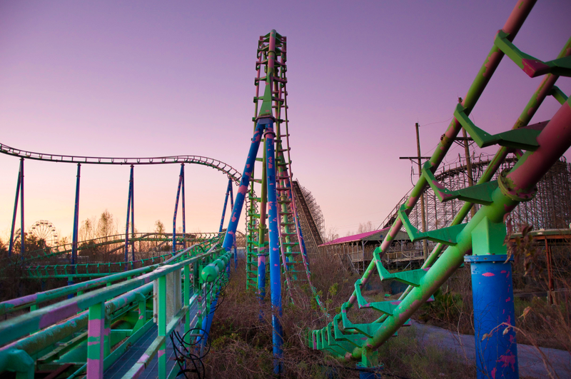 Illustration for article titled Eerie Images of America's Abandoned Amusement Parks Will Haunt You
